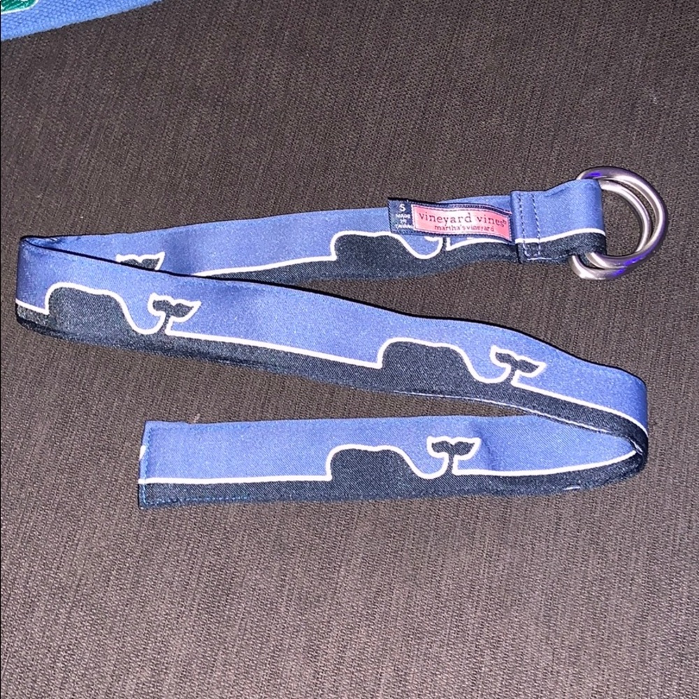 Vineyard Vines kids belt